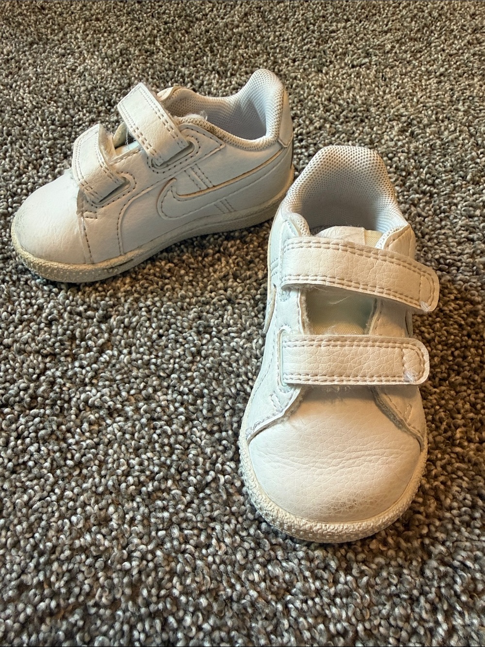 Kids NIKE White court royale Velcro Sneakers